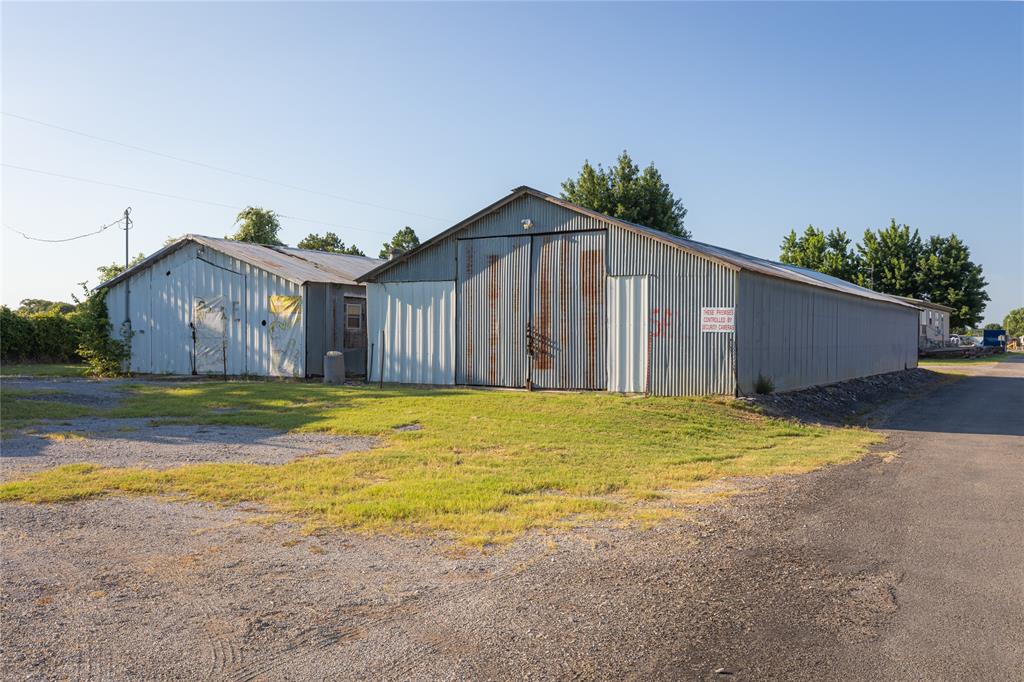 2520 E Highway 199 Property Photo 13