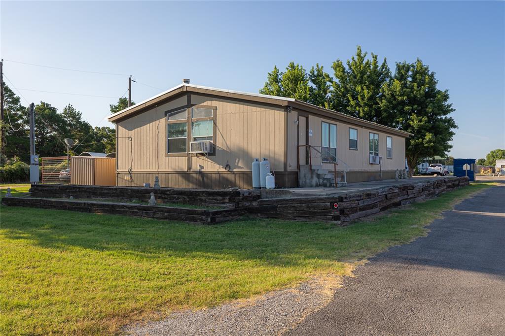 2520 E Highway 199 Property Photo 14