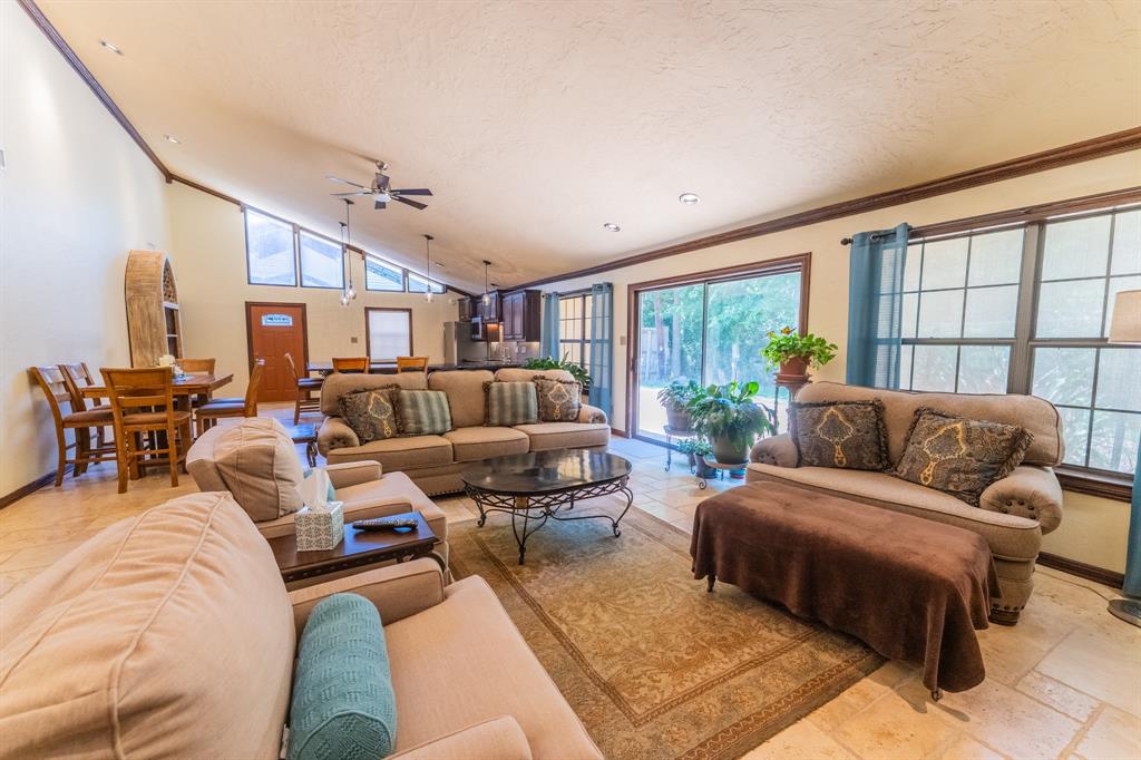 1200 Melony Drive B Property Photo 15