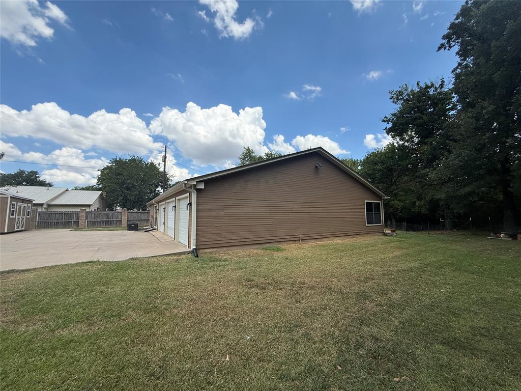 1200 Melony Drive B Property Photo 37