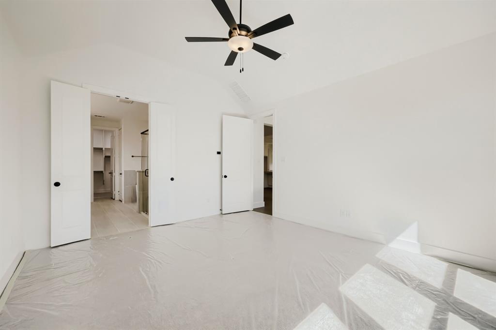 1813 Flowerfield Lane Property Photo 14