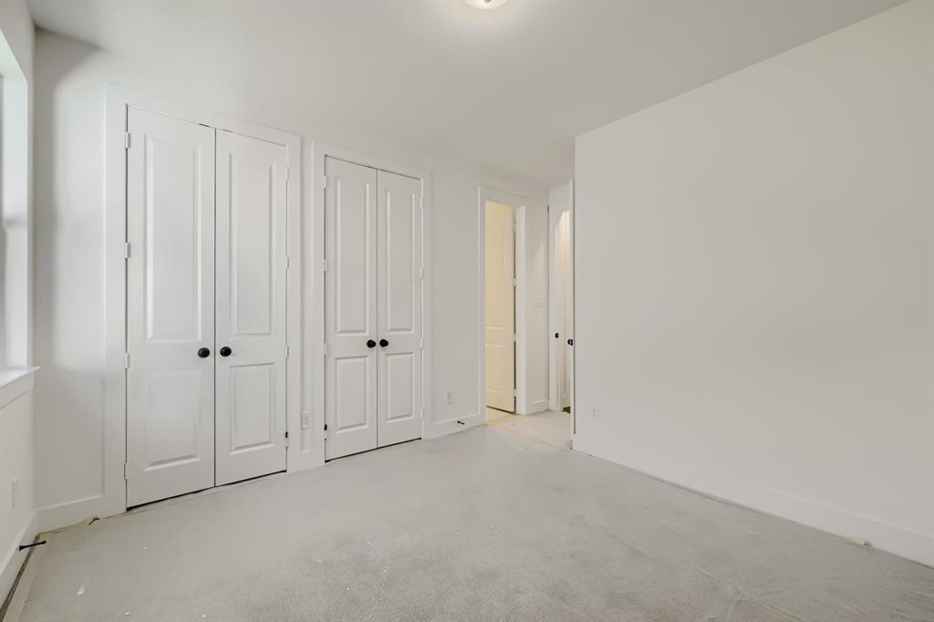 1813 Flowerfield Lane Property Photo 18