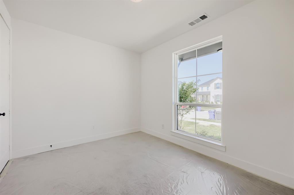 1813 Flowerfield Lane Property Photo 21