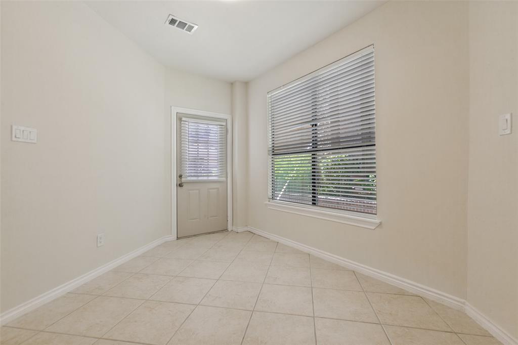 5550 Spring Valley Road C16 Property Photo 6