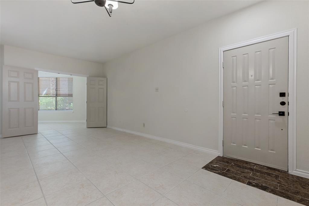 5550 Spring Valley Road C16 Property Photo 9