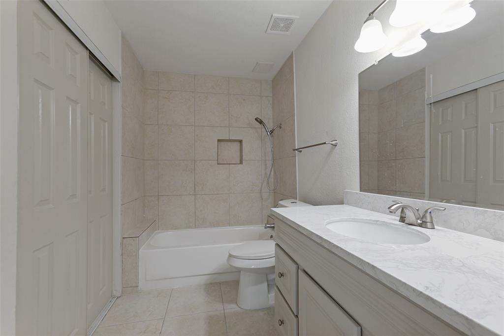 5550 Spring Valley Road C16 Property Photo 20