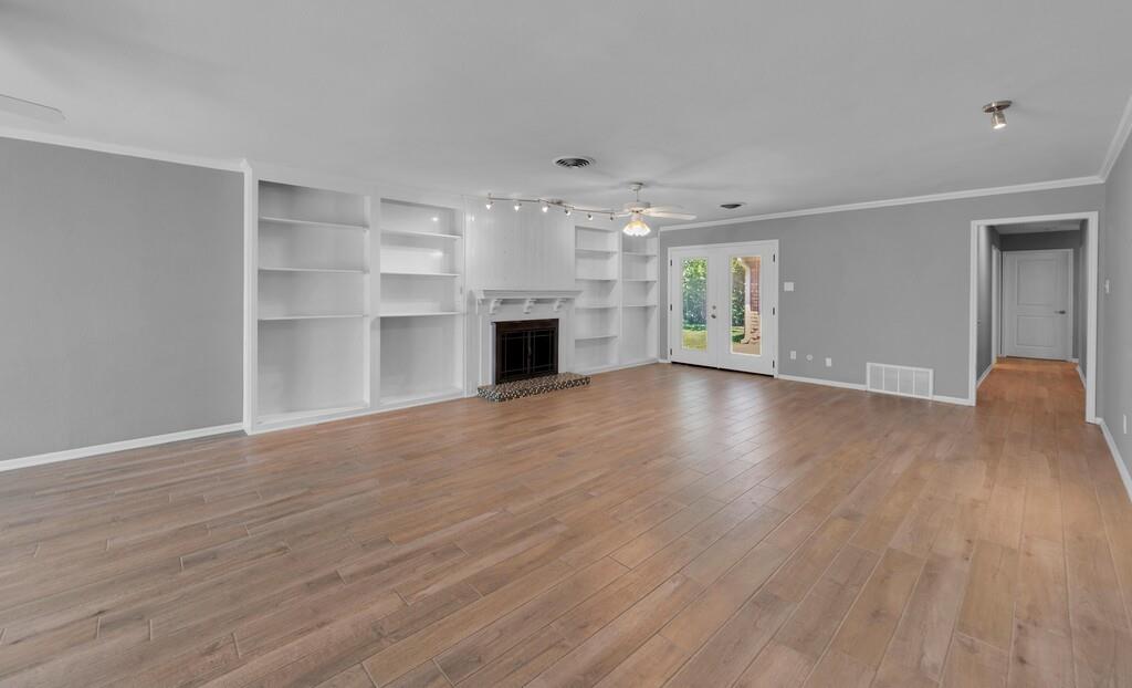 56 Sugar Creek Place Property Photo 3