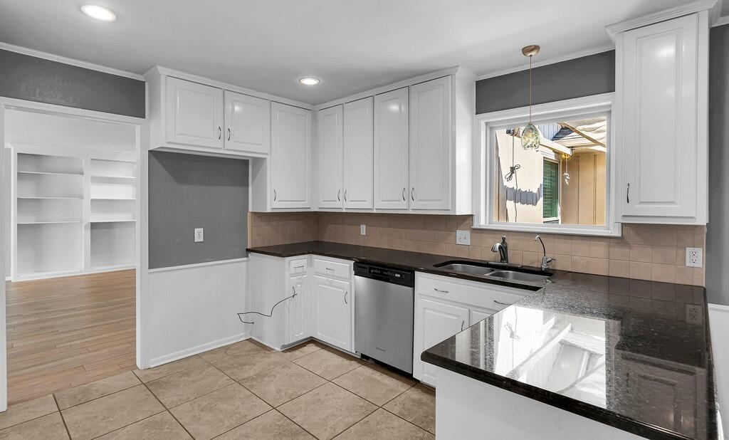 56 Sugar Creek Place Property Photo 10