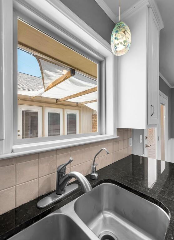 56 Sugar Creek Place Property Photo 12