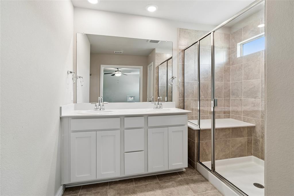 7526 Ezra Mews Property Photo 20