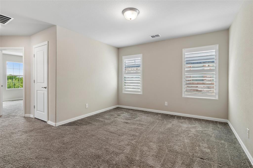 7526 Ezra Mews Property Photo 24