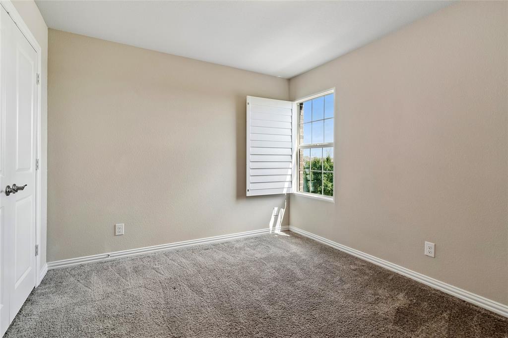 7526 Ezra Mews Property Photo 28
