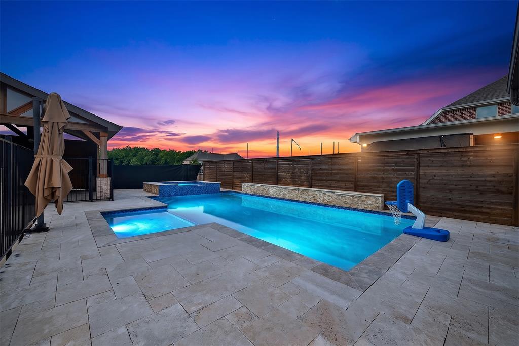 295 Crystal Cove Property Photo 1