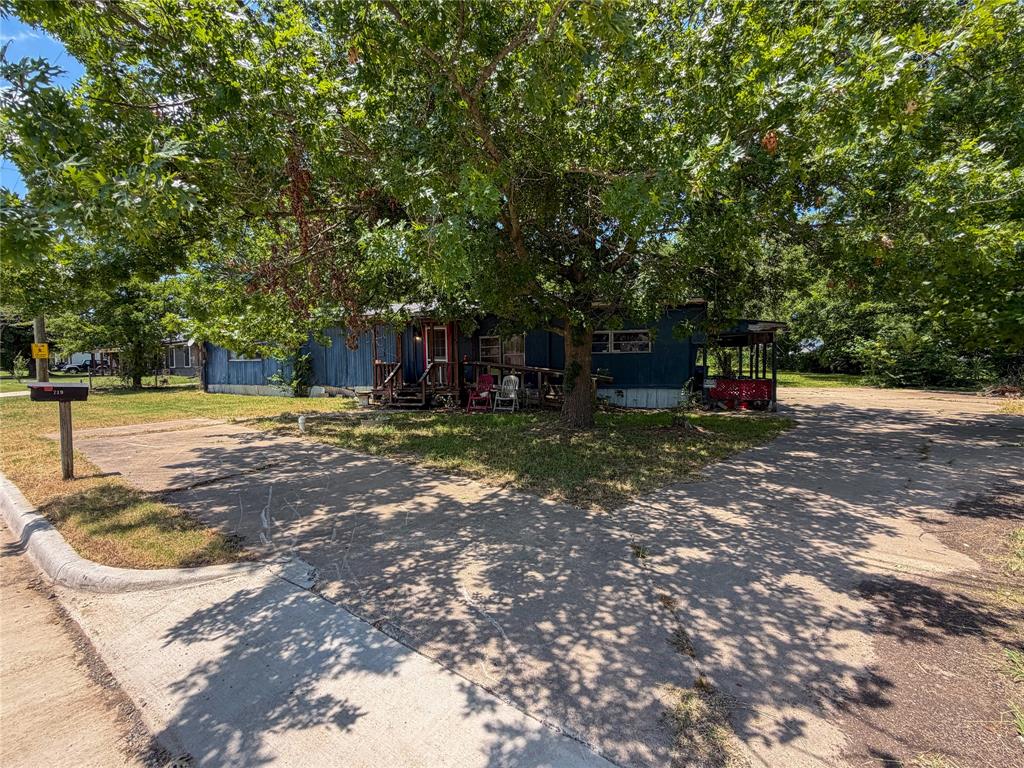 719 E Bullock Street Property Photo 1