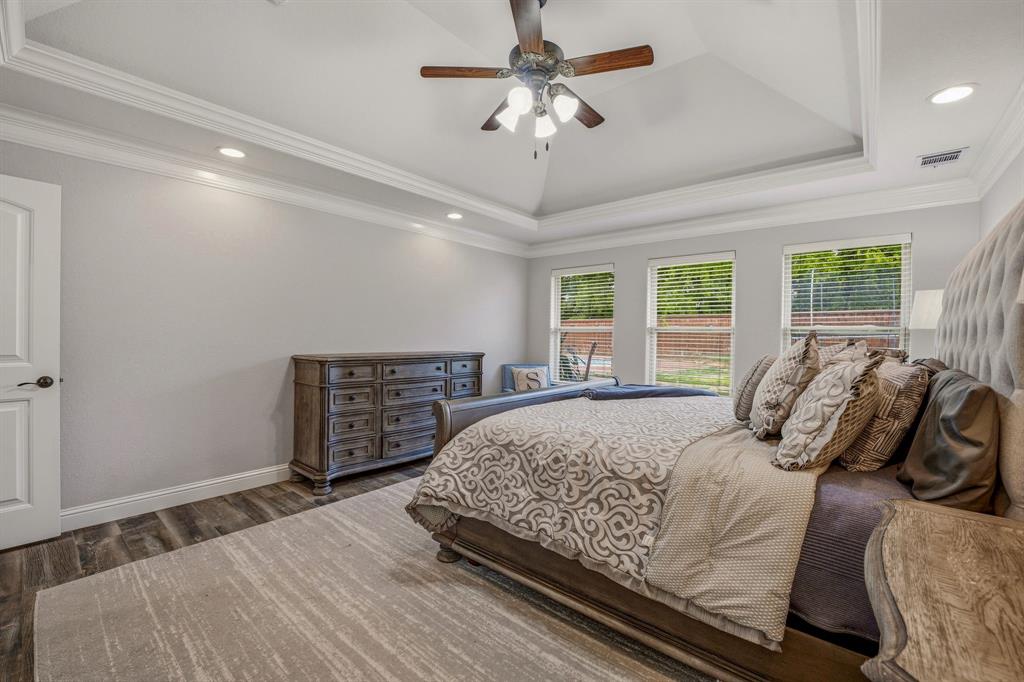 1035 Walking Horse Drive Property Photo 10