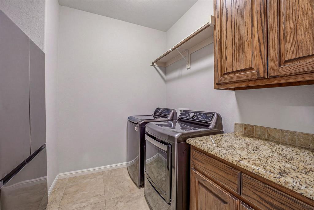 1035 Walking Horse Drive Property Photo 13