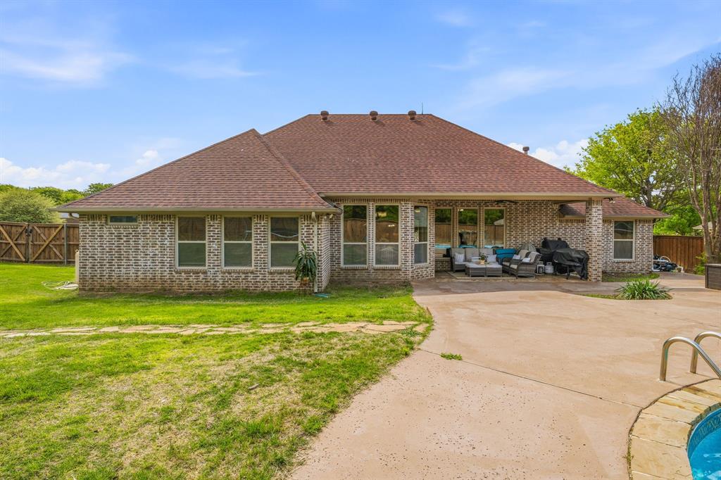 1035 Walking Horse Drive Property Photo 21