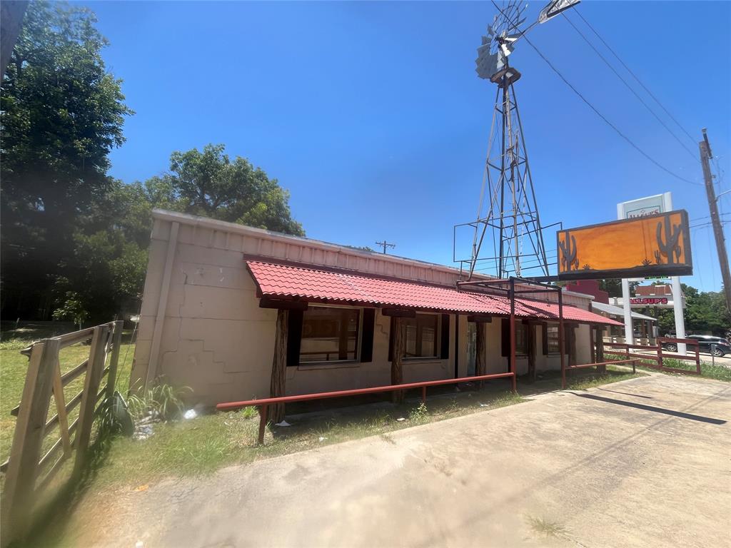 406 N Second Street