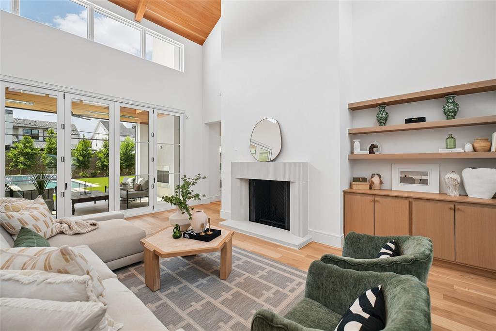 6923 Robin Road Property Photo 11