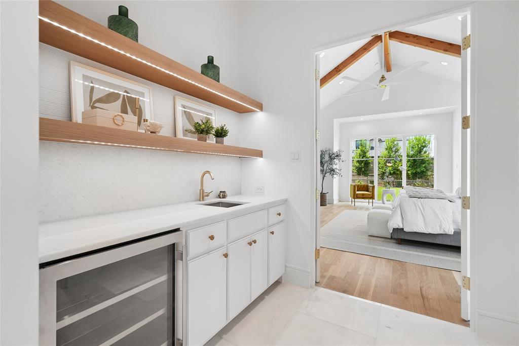 6923 Robin Road Property Photo 17