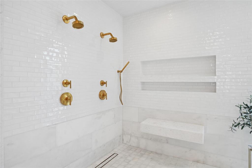6923 Robin Road Property Photo 22