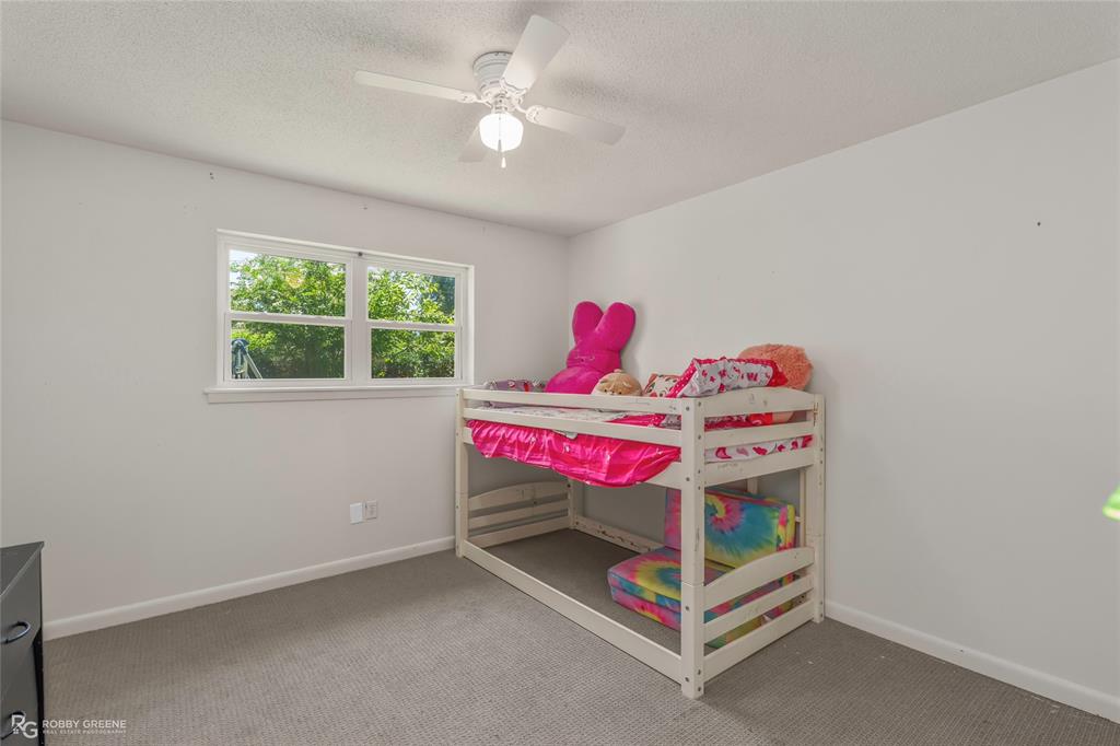 3911 Parkway Drive Property Photo 16