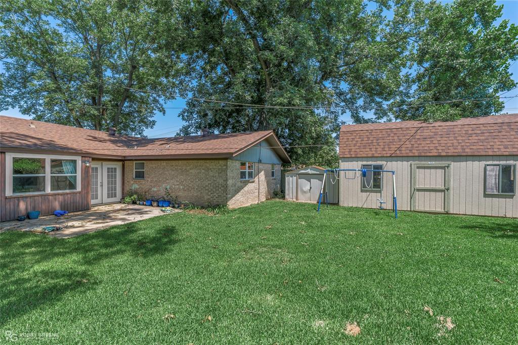 3911 Parkway Drive Property Photo 27