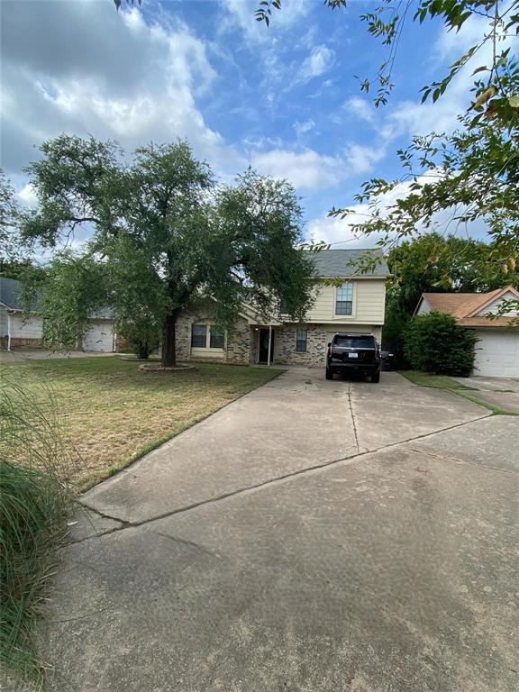 6722 Oriole Court Property Photo 1