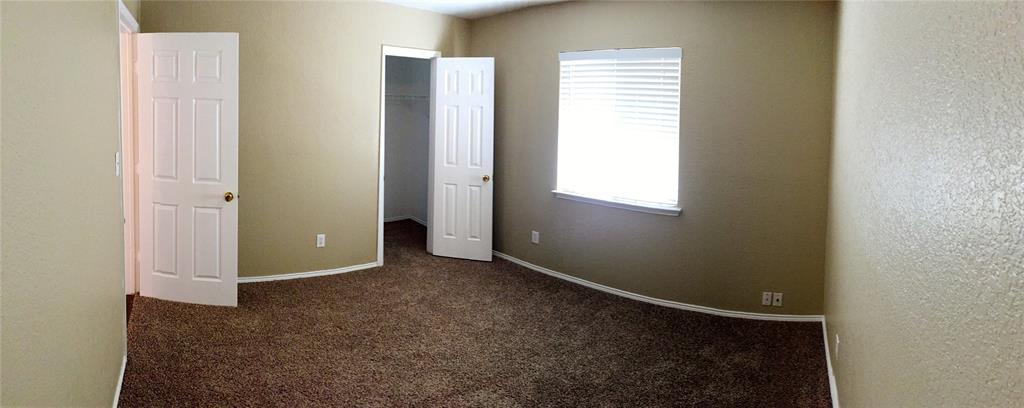 1061 Silver Spur Lane Property Photo 13