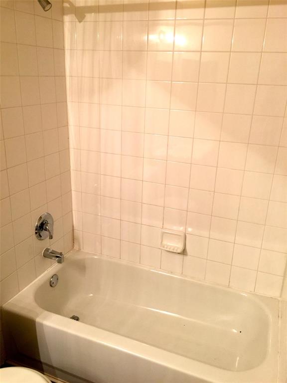 1061 Silver Spur Lane Property Photo 15