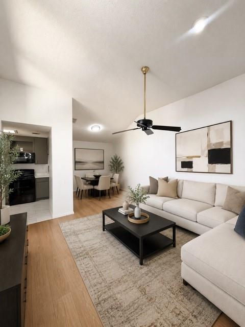 606 Bellaire Drive A Property Photo 4