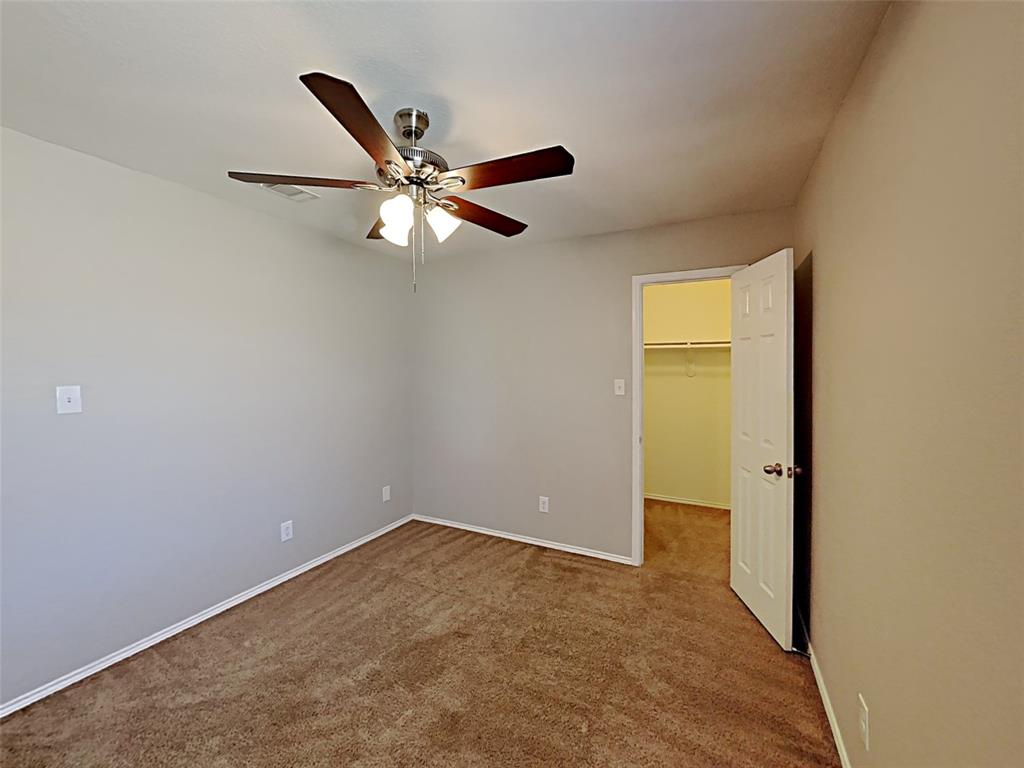 632 Hutchins Drive Property Photo 7