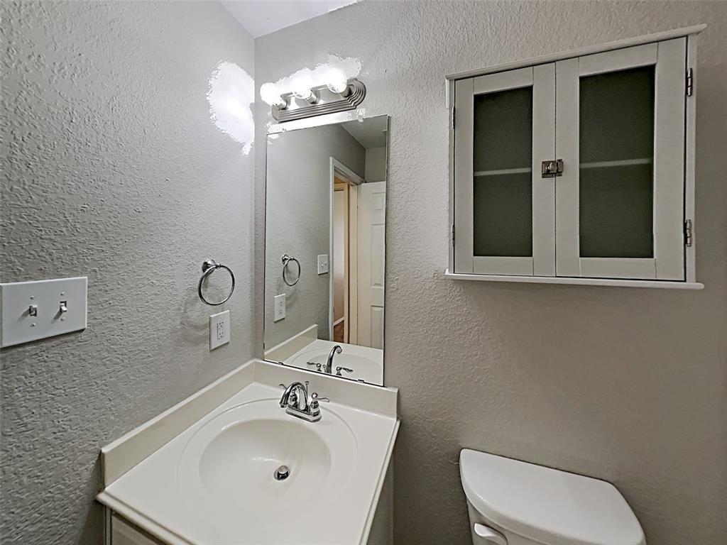 632 Hutchins Drive Property Photo 10