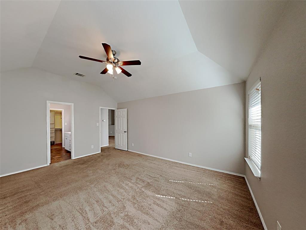 632 Hutchins Drive Property Photo 13