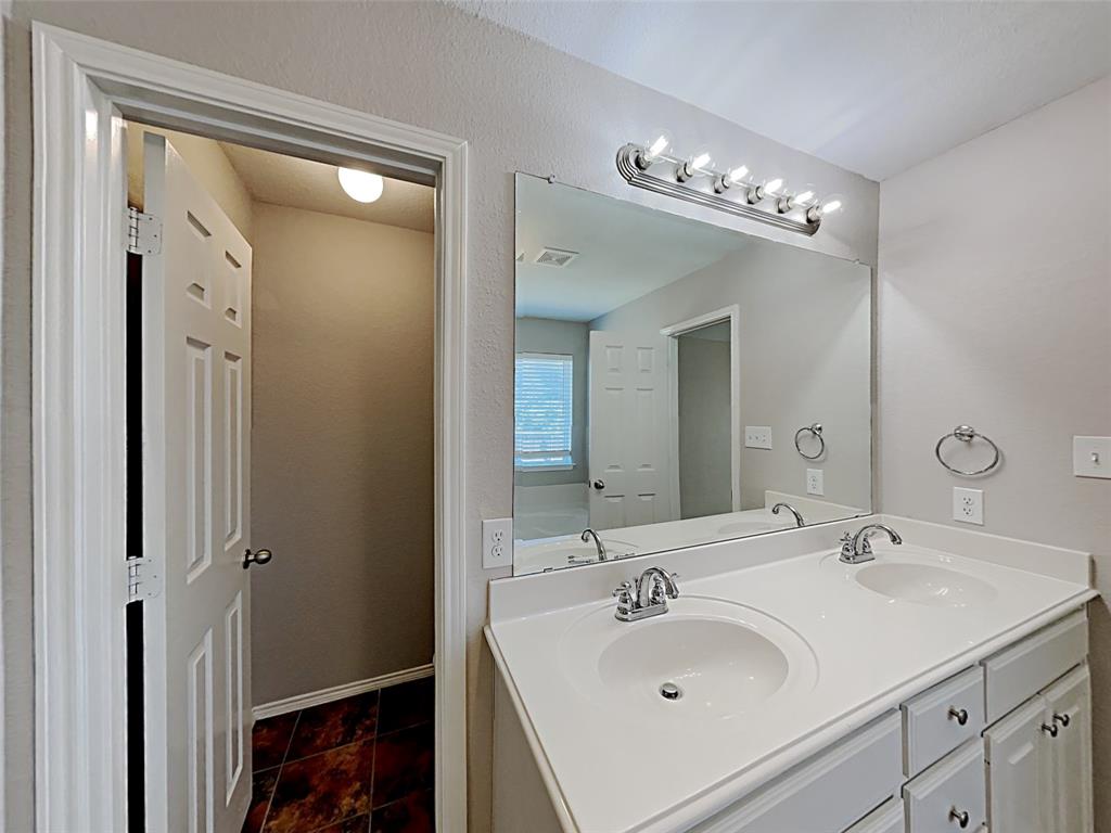 632 Hutchins Drive Property Photo 15