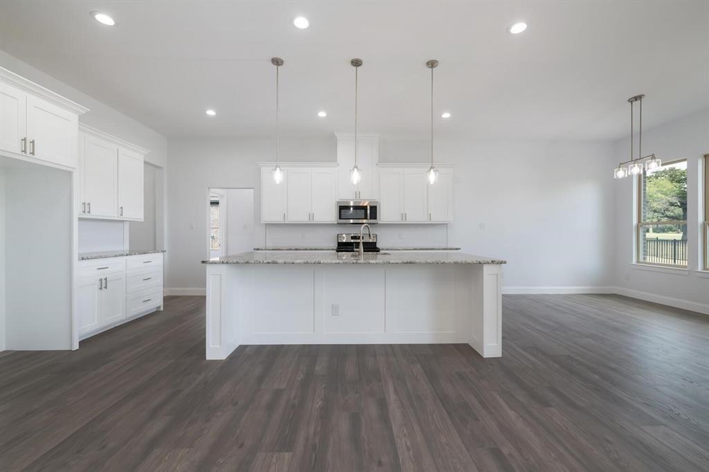 13027 Eagles Nest Drive Property Photo 8