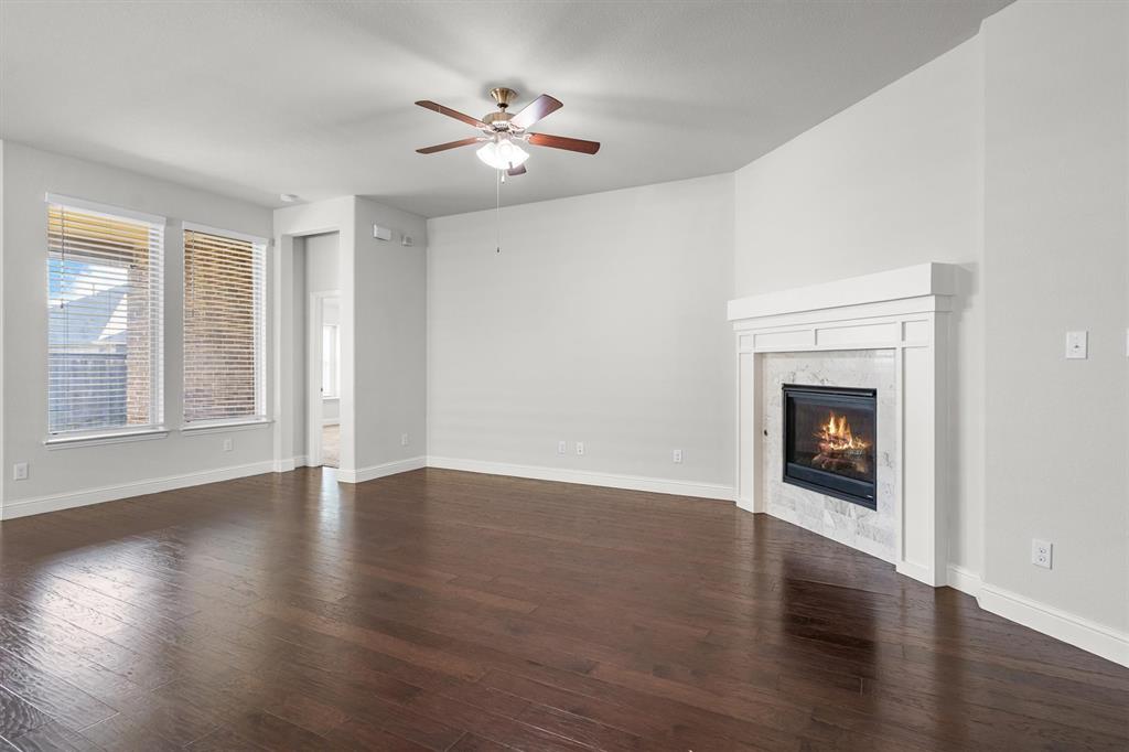 529 Overton Avenue Property Photo 6