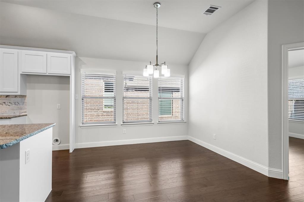 529 Overton Avenue Property Photo 13