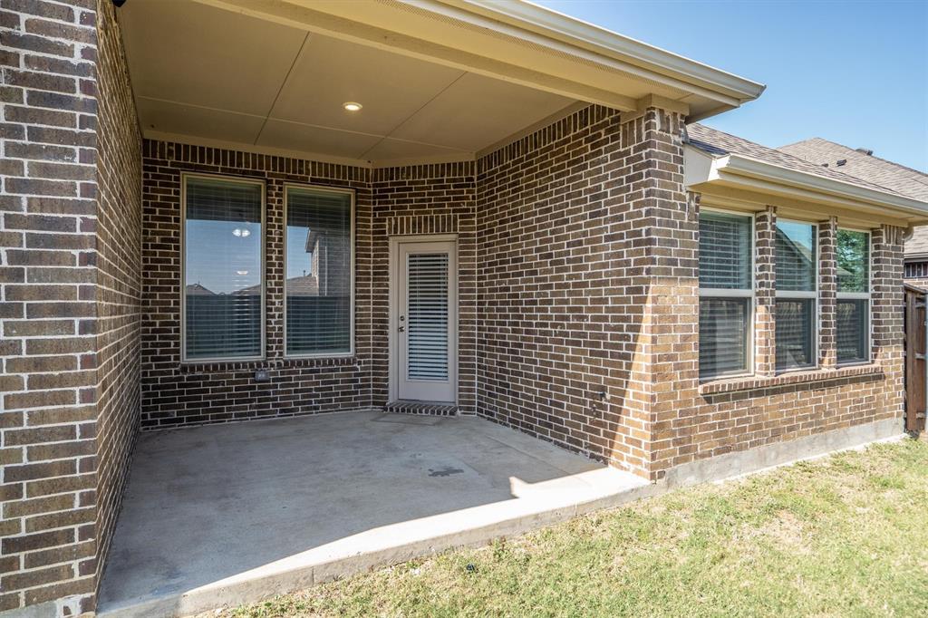 529 Overton Avenue Property Photo 25