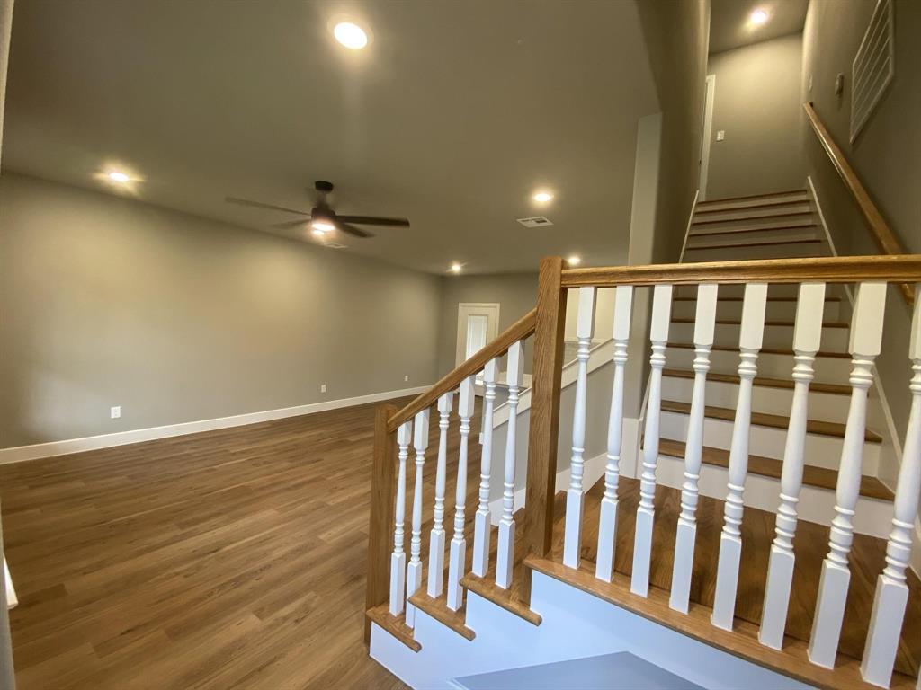 423 W Monterey Street Property Photo 6