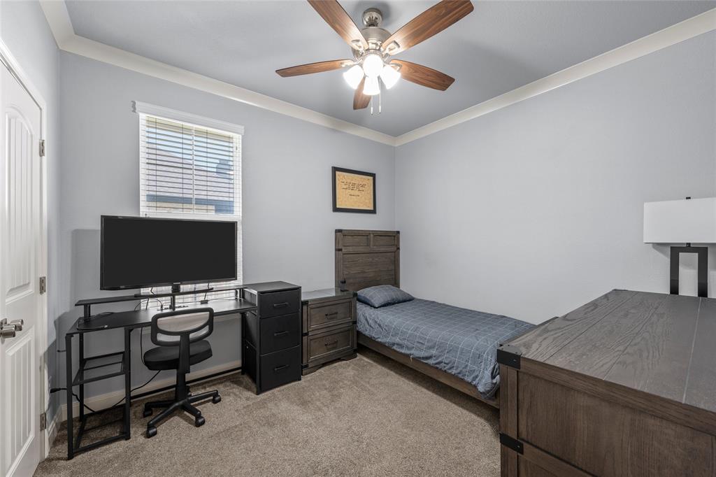 10112 Braided Briar Lane Property Photo 19