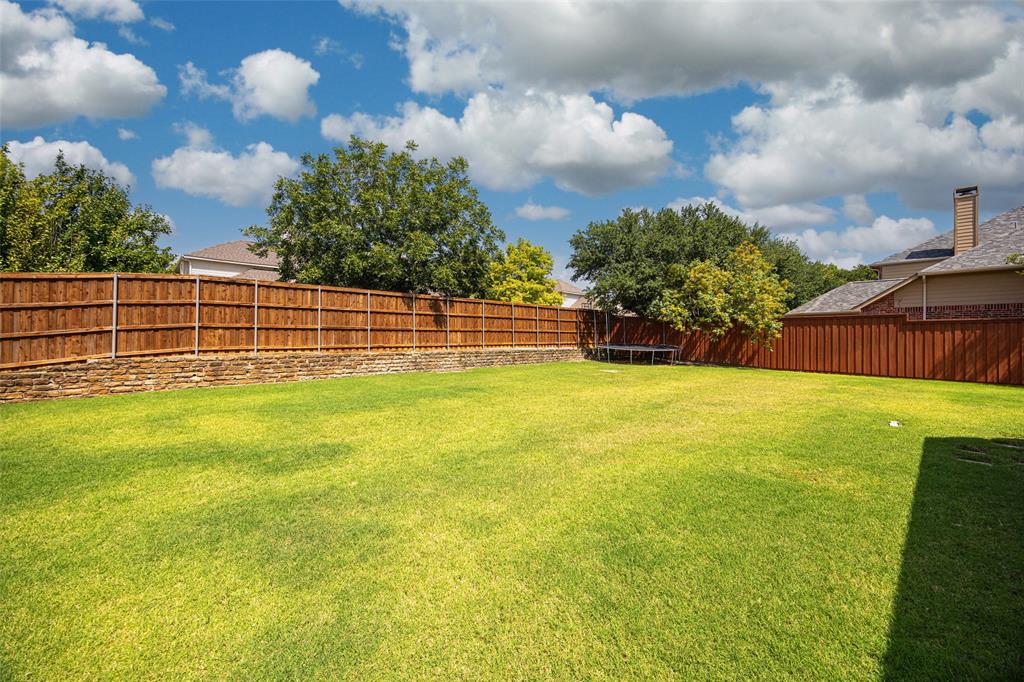 711 Country Meadow Drive Property Photo 6