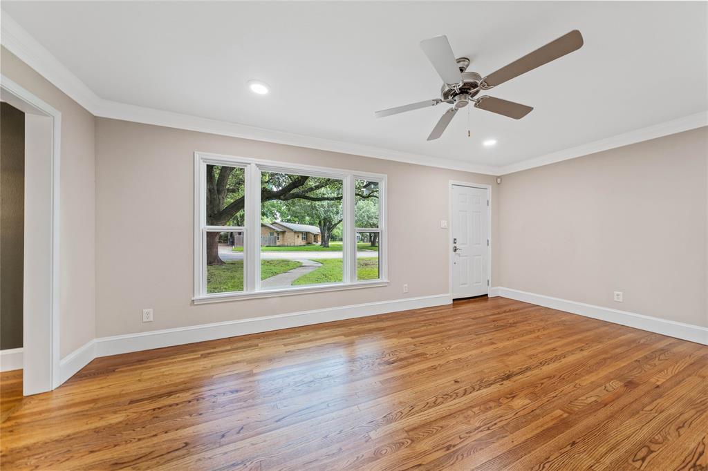 4104 Austin Avenue Property Photo 5