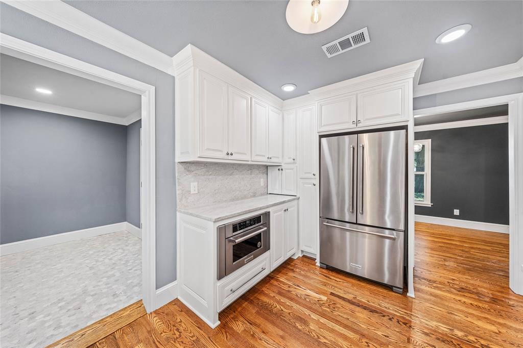 4104 Austin Avenue Property Photo 11