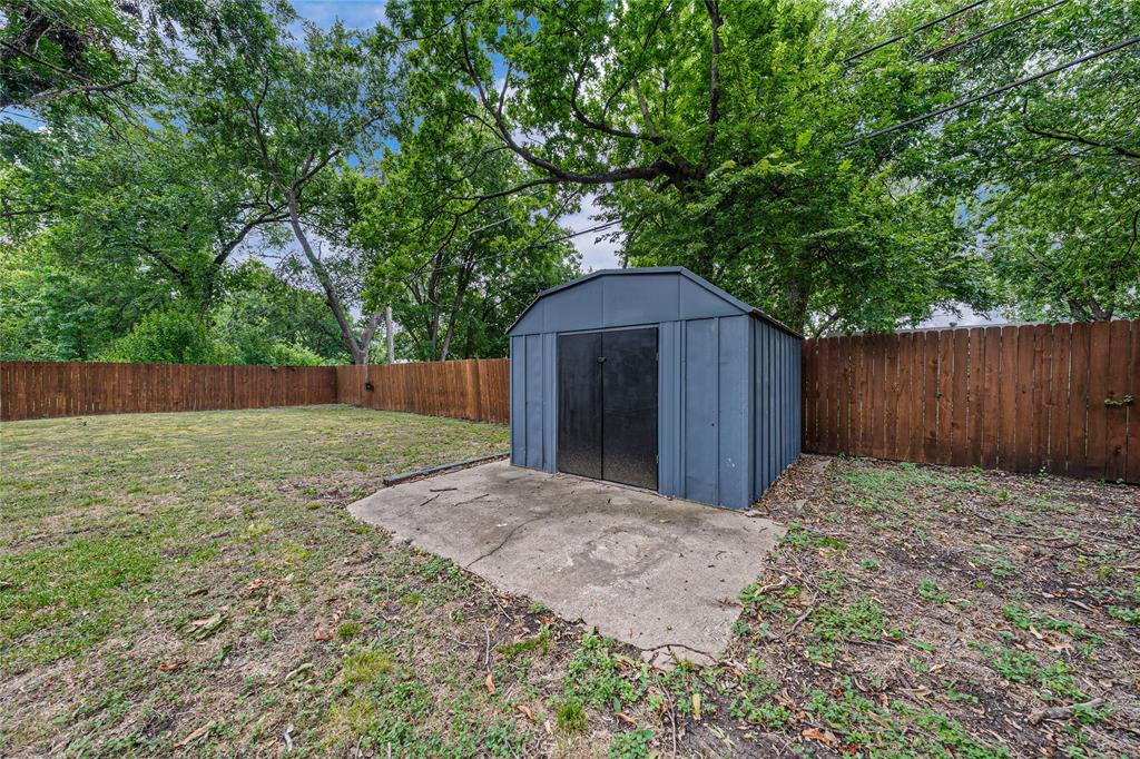 4104 Austin Avenue Property Photo 34