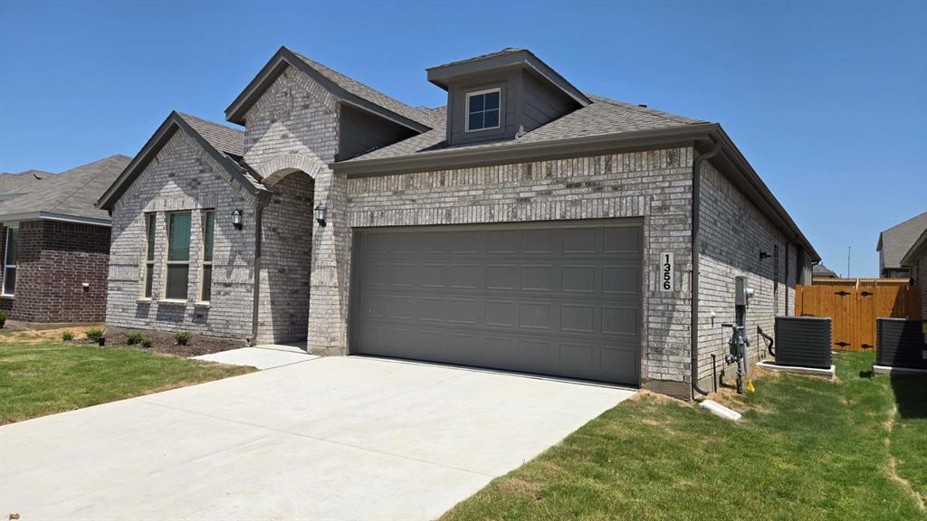 1356 Saddle Sky Trail Property Photo 1