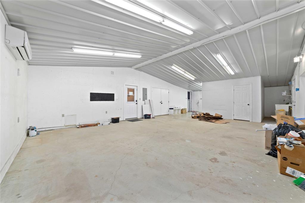 970 Cr 256 Property Photo 24