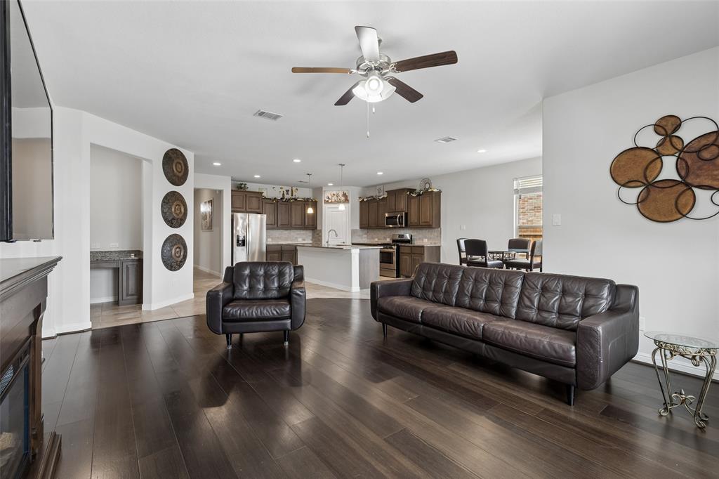 3908 Crater Circle Property Photo 4