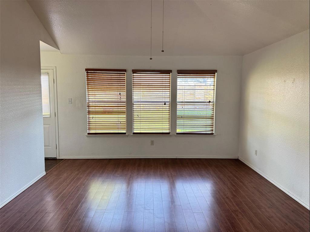 1557 Chivalry Lane Property Photo 1