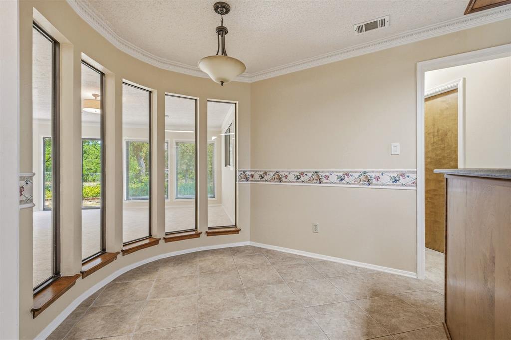 1513 Mimosa Circle Property Photo 6